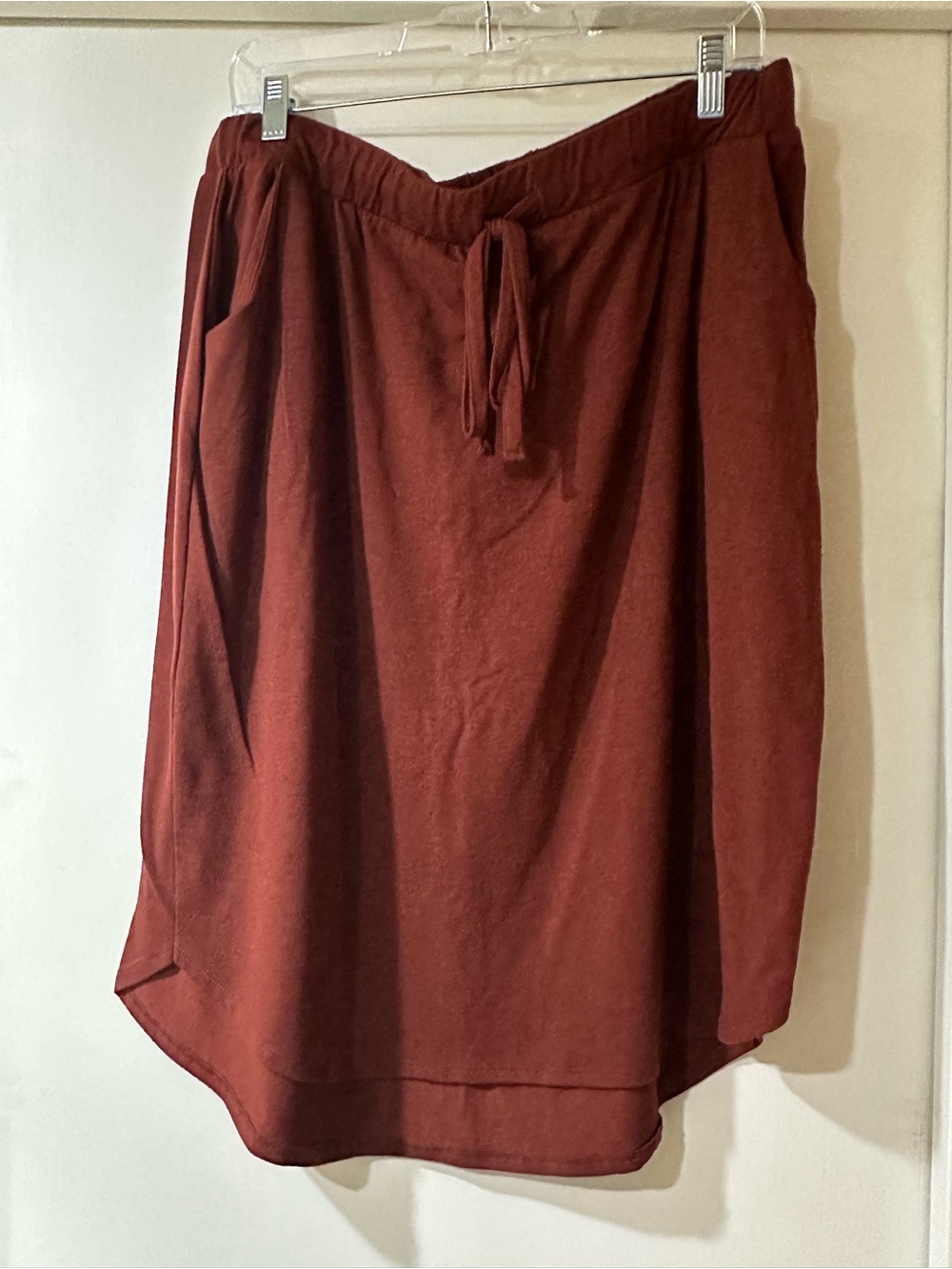 Zenana Outfitters Rust High-Low Drawstring Skirt